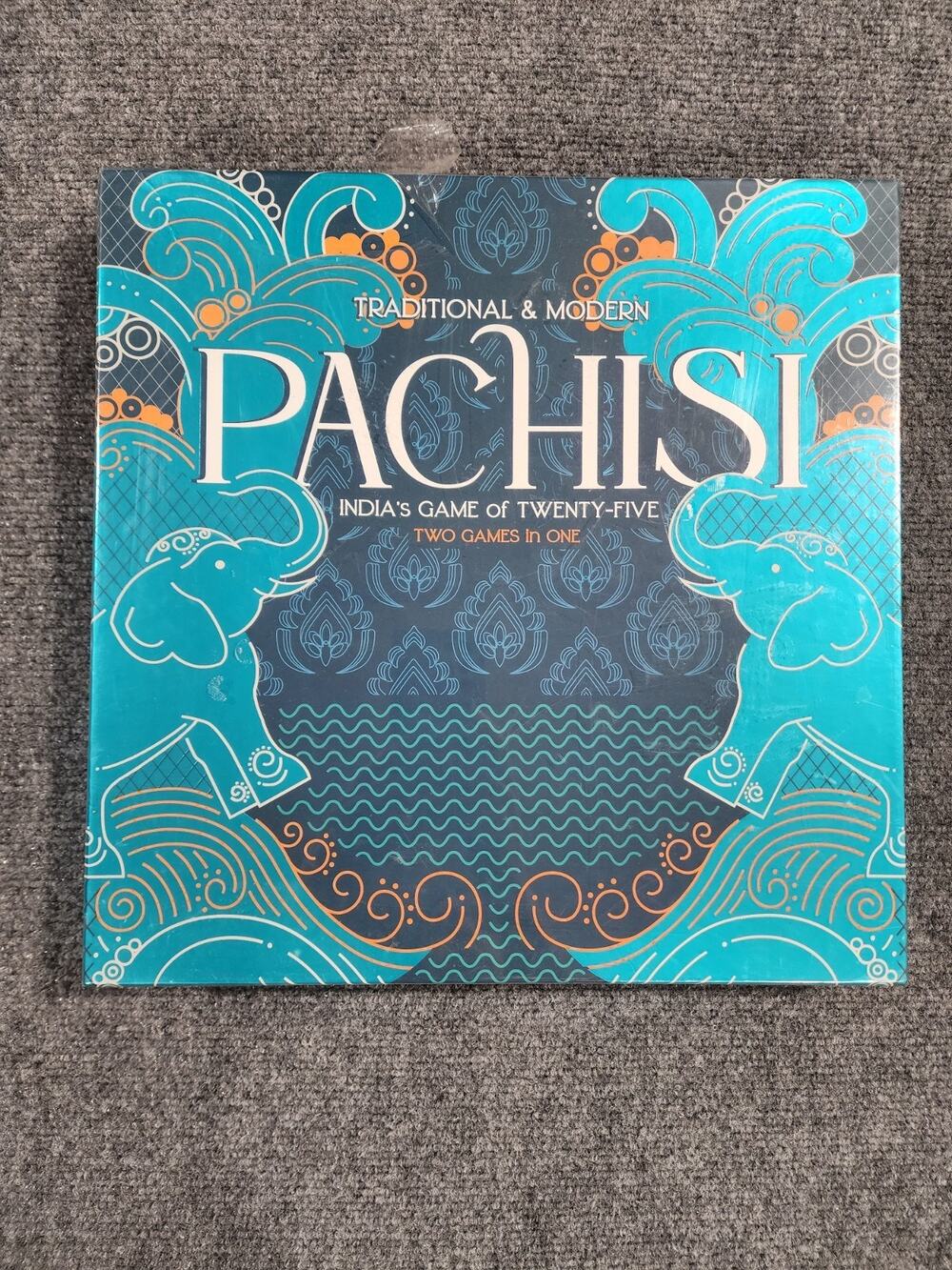 Pachisi Indias Game of Twenty Five Board Game Brybelly 2 in 1 Modern Traditional